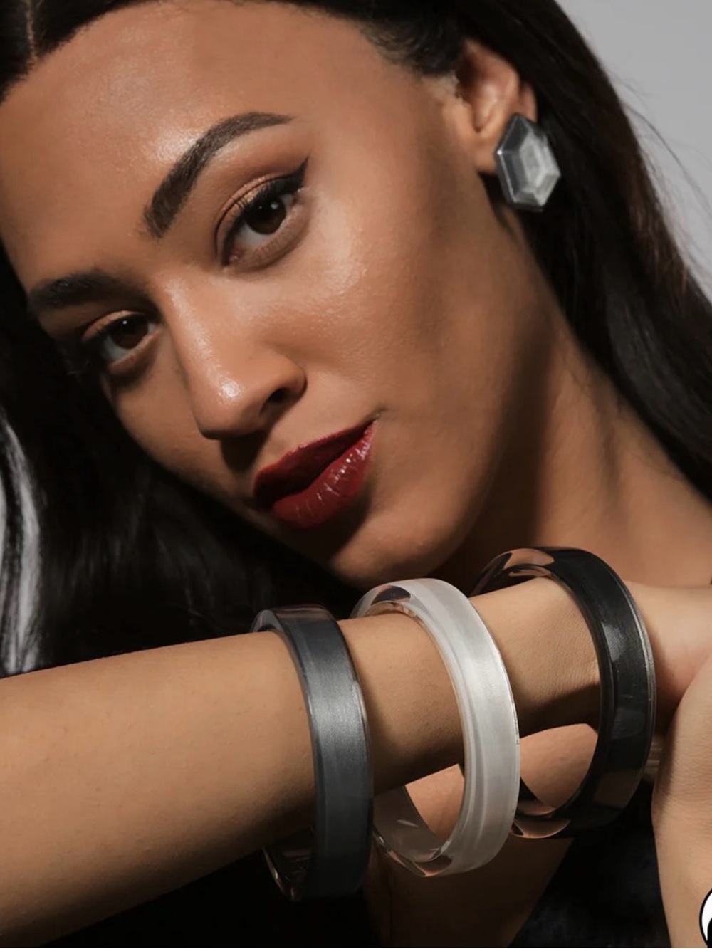 ALEMBIKA MINIMALIST BANGLE BRACELET, FROST NWT MSRP $86